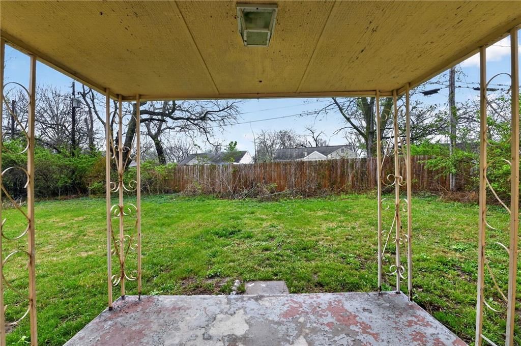 7413 E 56TH Terrace — photo 30