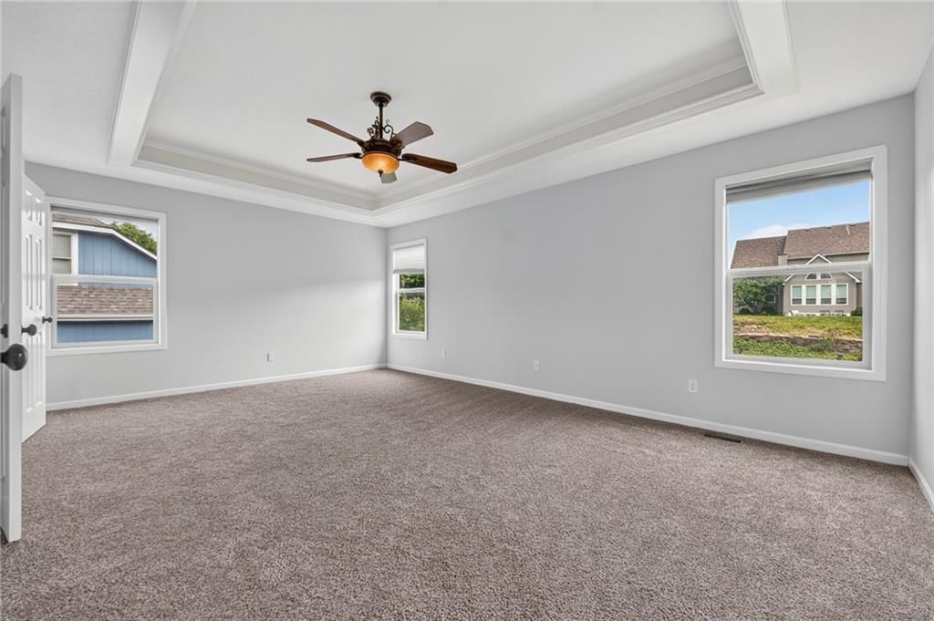 6719 NW Monticello Terrace — photo 33