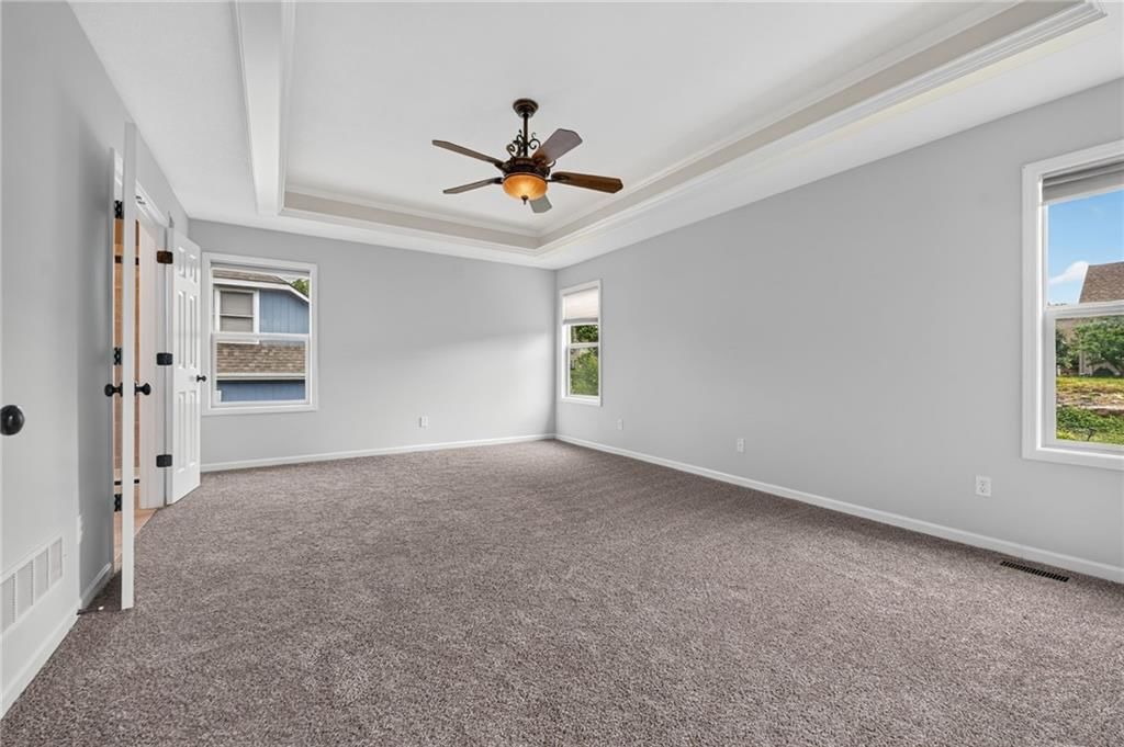 6719 NW Monticello Terrace — photo 34