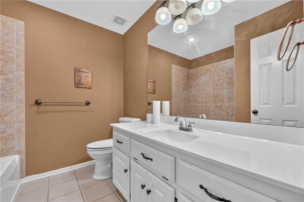 6719 NW Monticello Terrace — photo 43