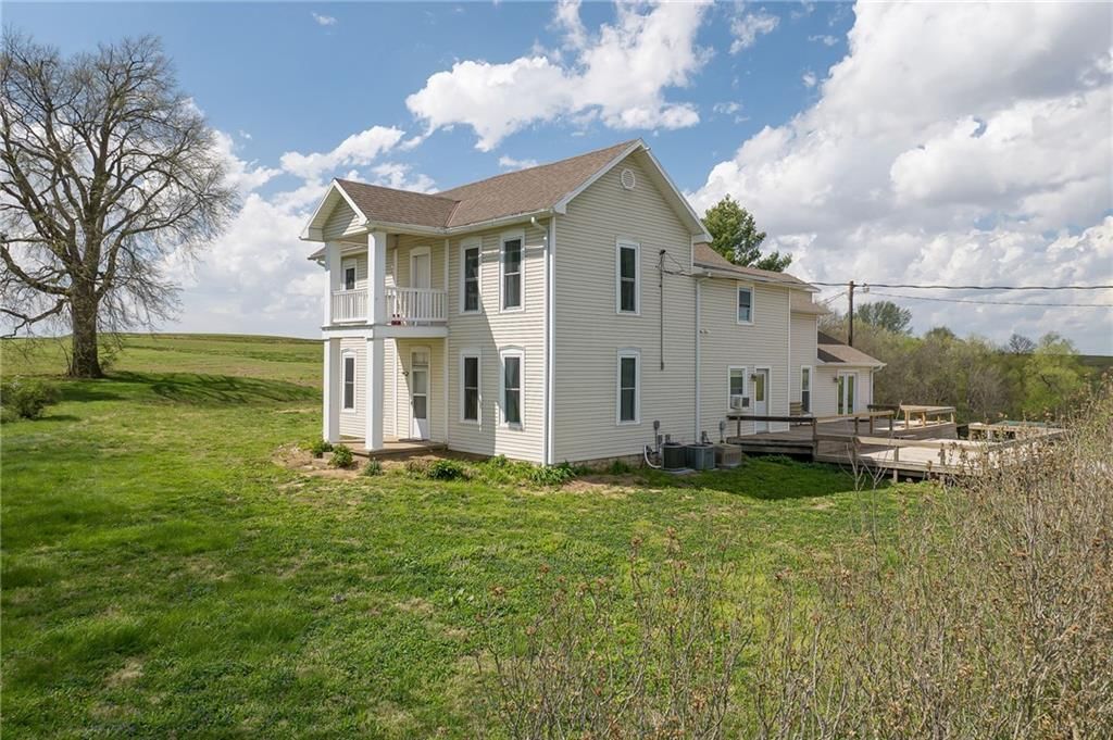 3065 SW Taos Road — photo 6