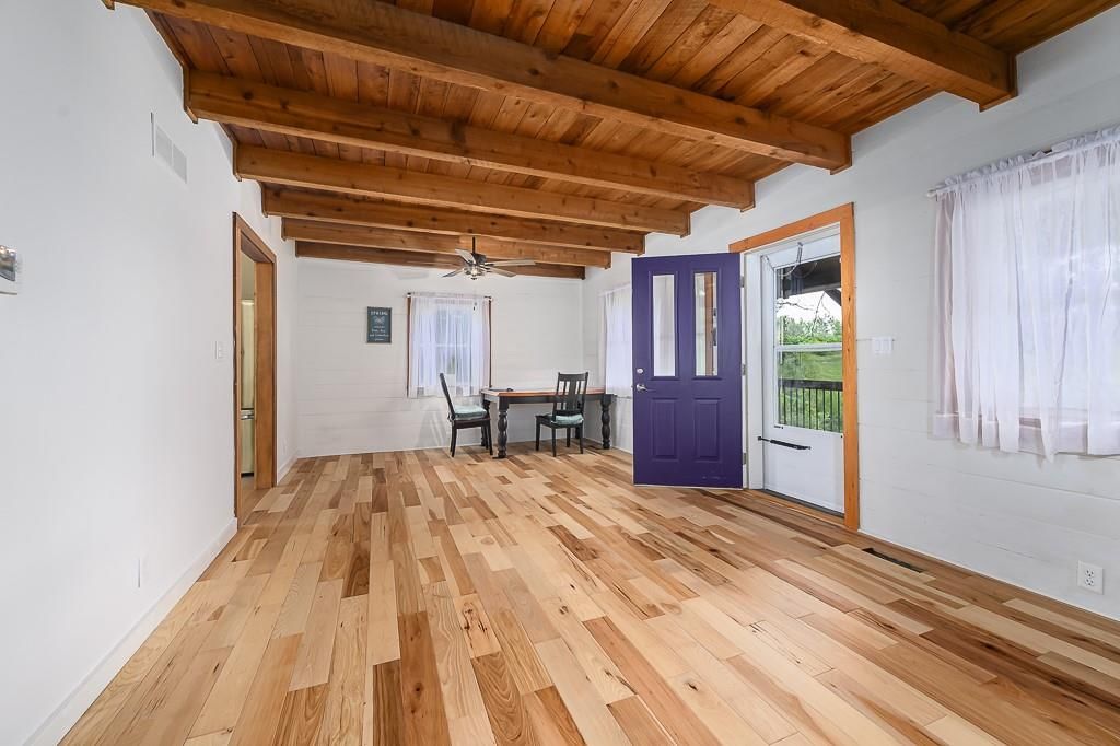 2906 N Hutton Road — photo 7