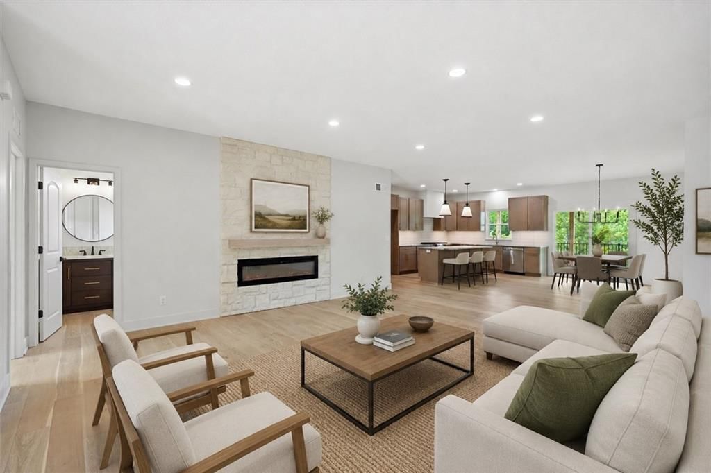 1416 NE Earnest Way — photo 3