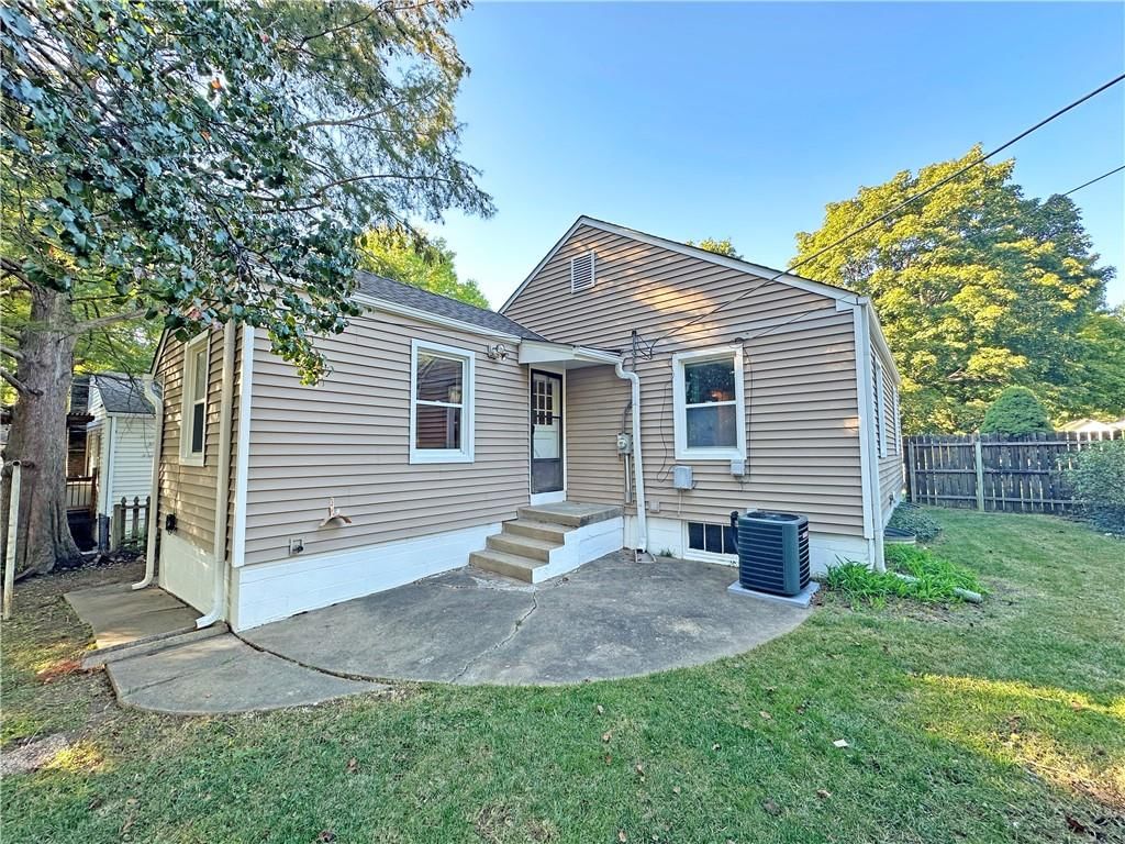 701 W 86th Street — photo 13