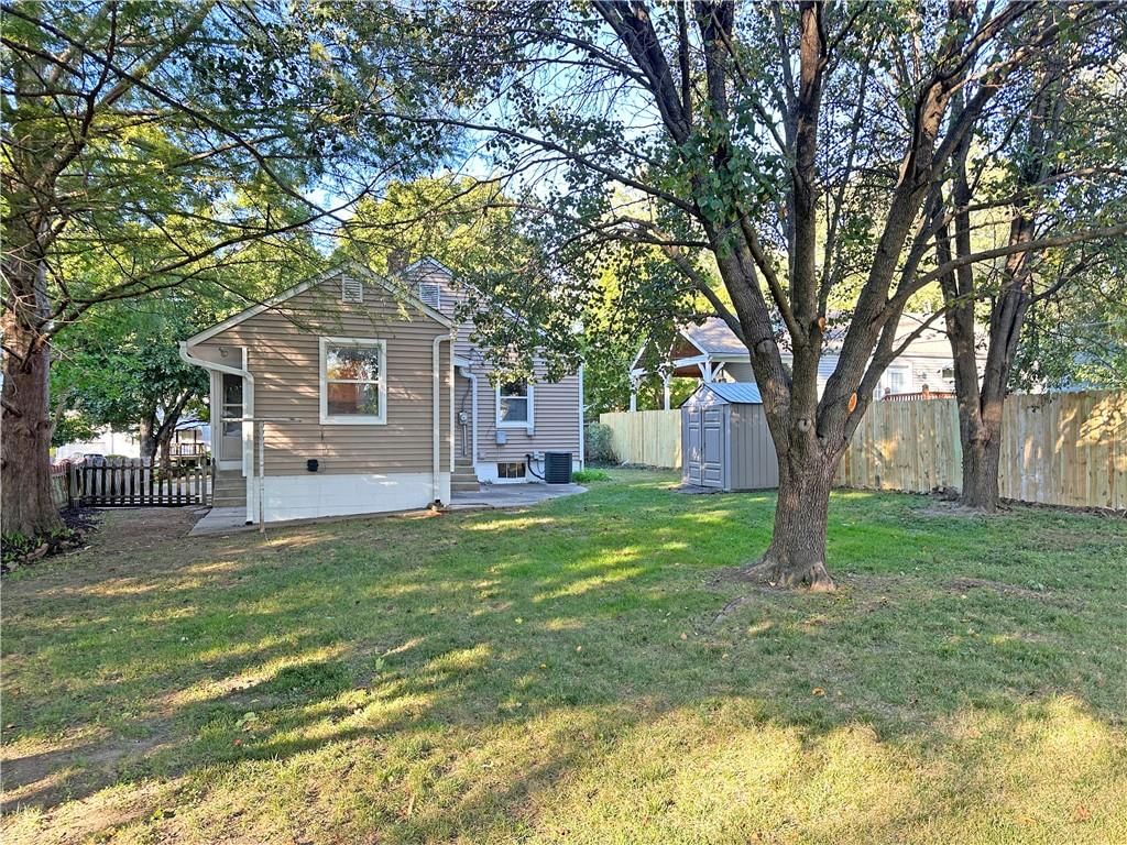 701 W 86th Street — photo 15