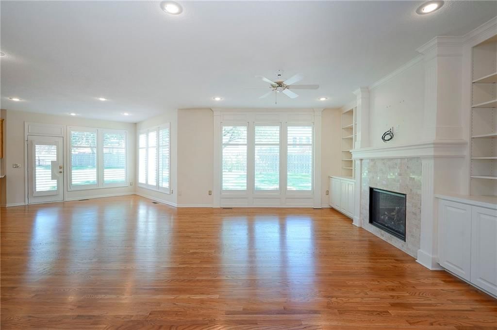 15223 Woodson Lane — photo 11