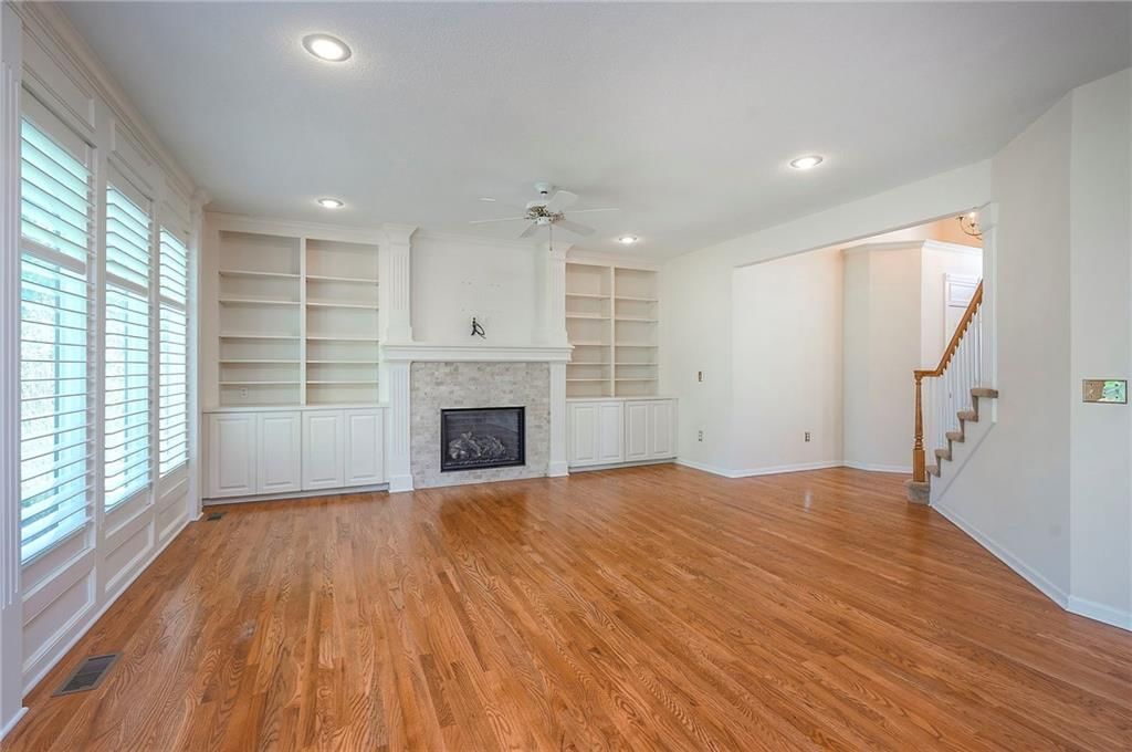 15223 Woodson Lane — photo 13
