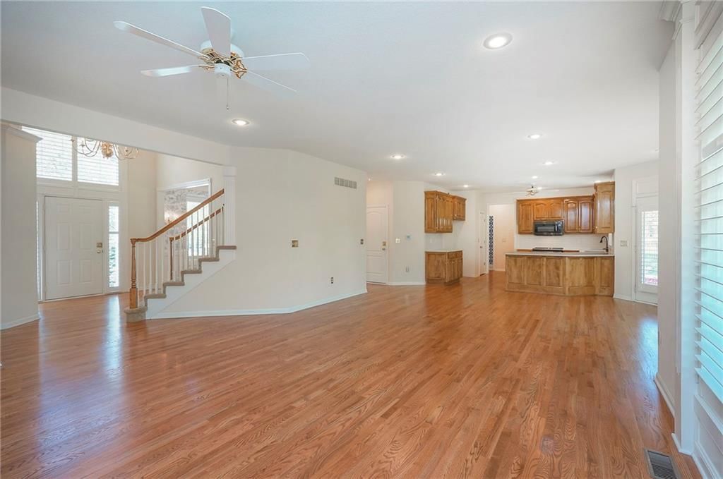 15223 Woodson Lane — photo 14