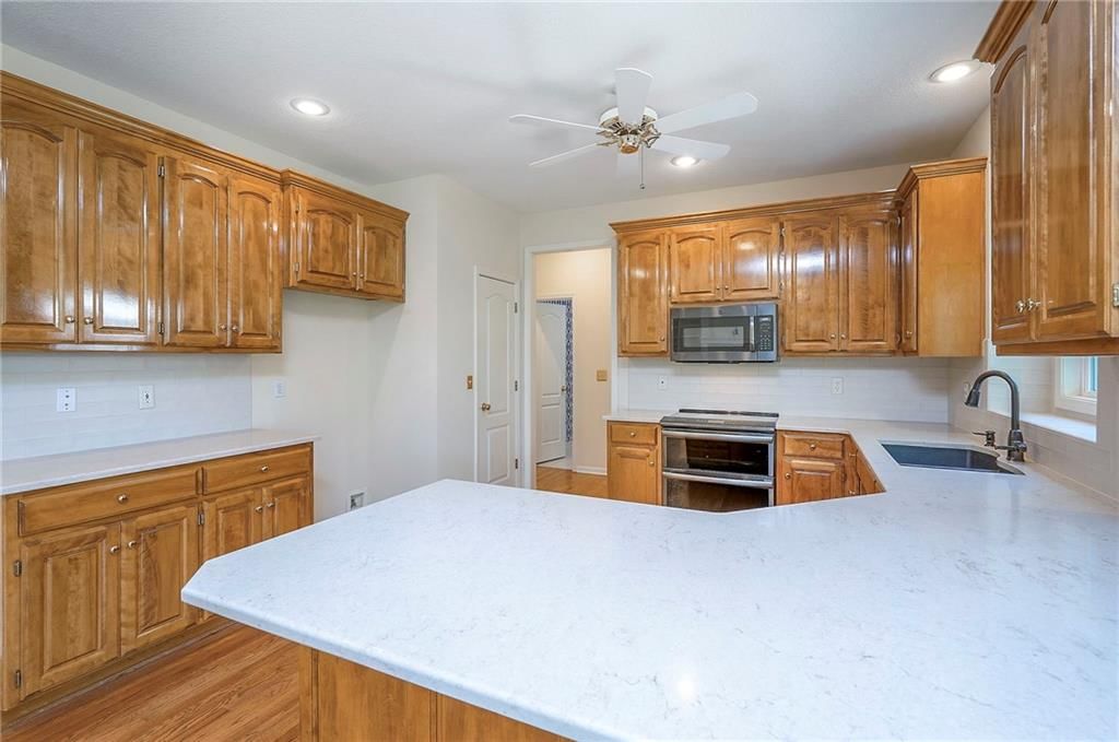 15223 Woodson Lane — photo 21