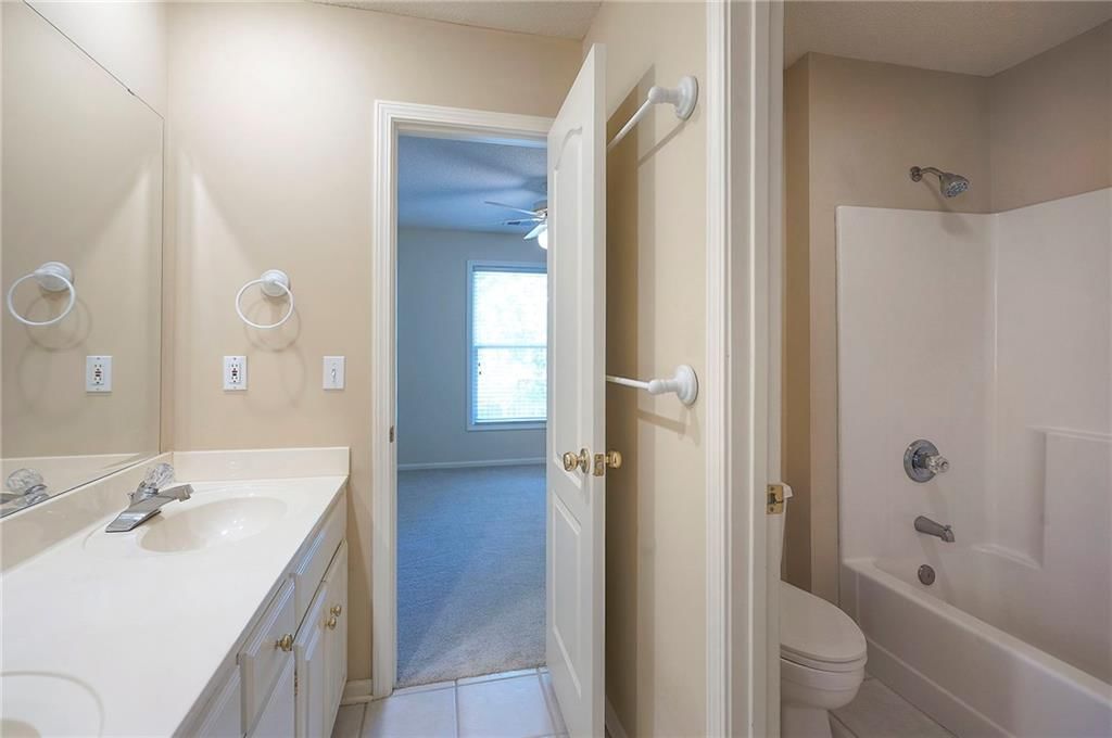 15223 Woodson Lane — photo 31