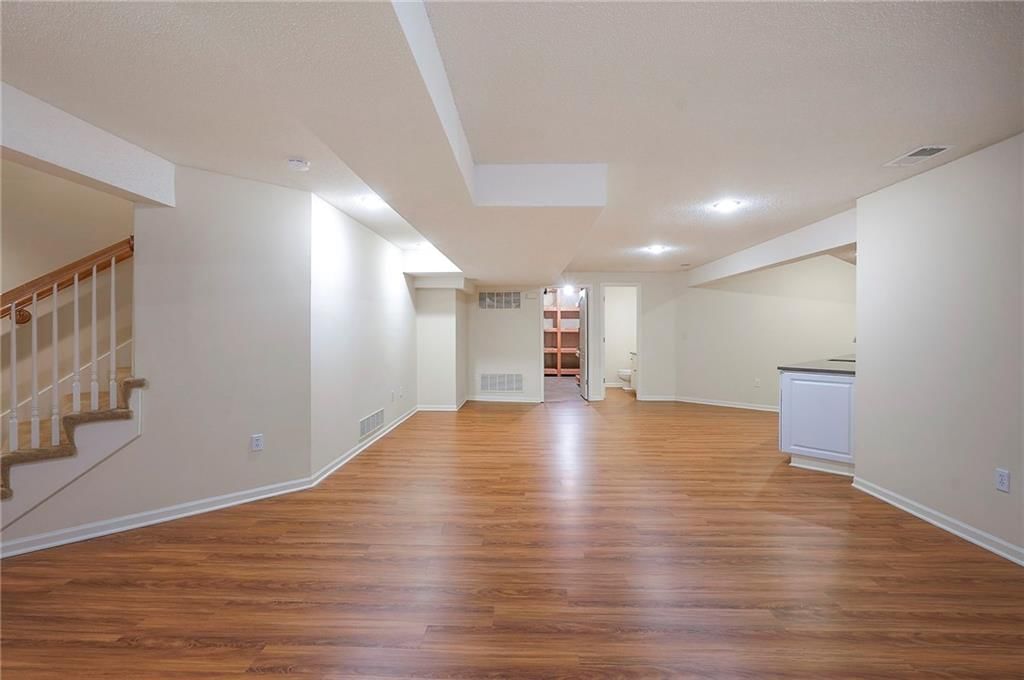 15223 Woodson Lane — photo 44