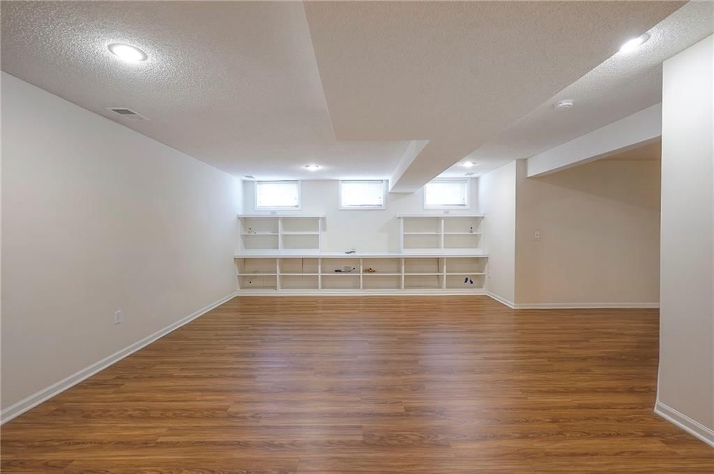 15223 Woodson Lane — photo 45