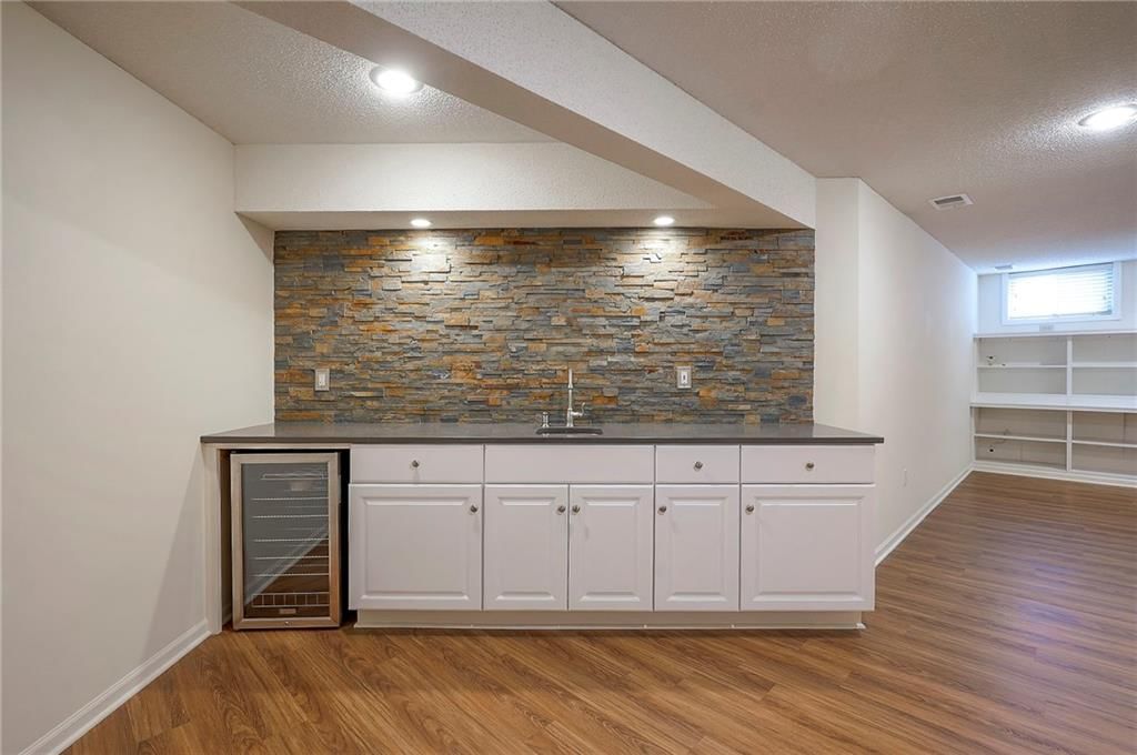 15223 Woodson Lane — photo 48