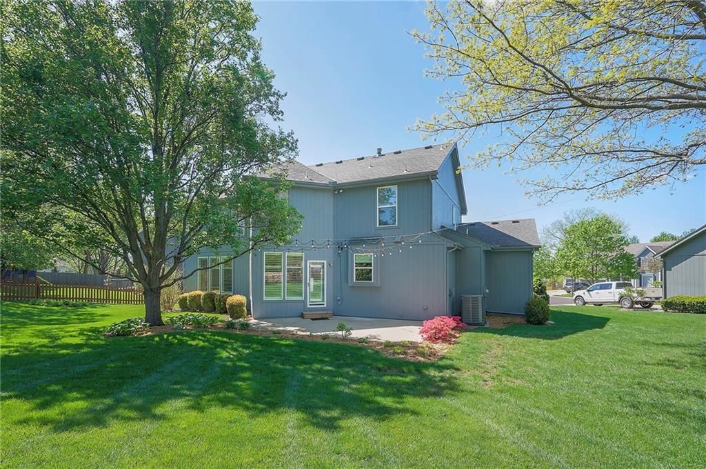 15223 Woodson Lane — photo 55