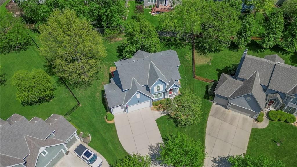 15223 Woodson Lane — photo 56