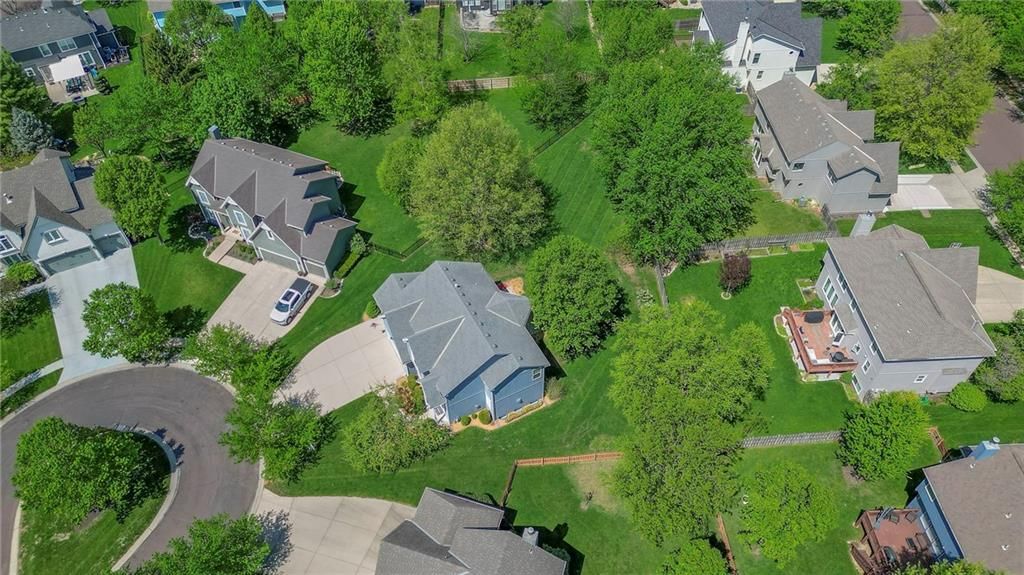 15223 Woodson Lane — photo 64
