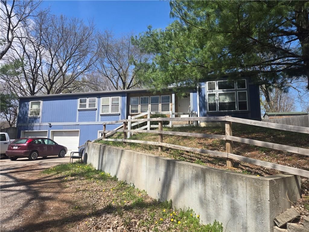 10543 County Road 375 Road, St Joseph, MO