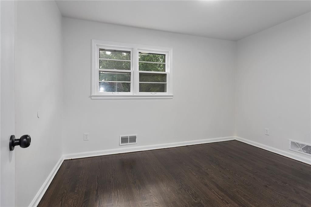 6004 Harris Avenue — photo 14
