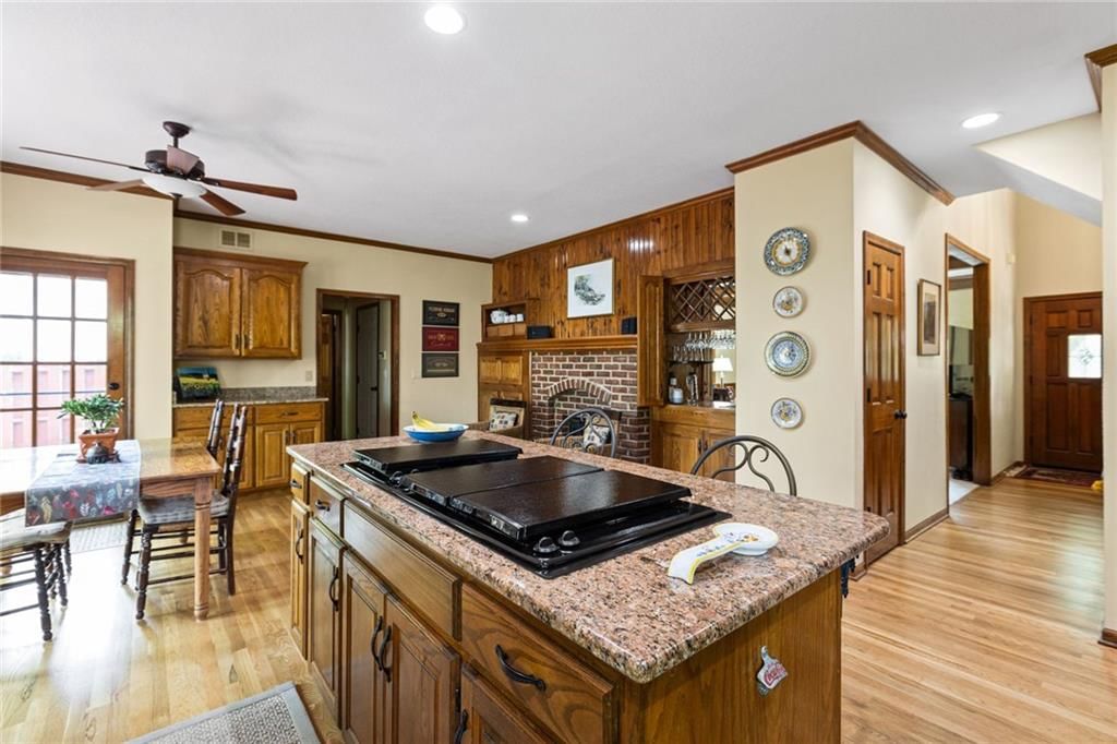 12912 Rosewood Street — photo 12