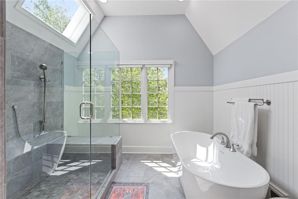 12912 Rosewood Street — photo 32