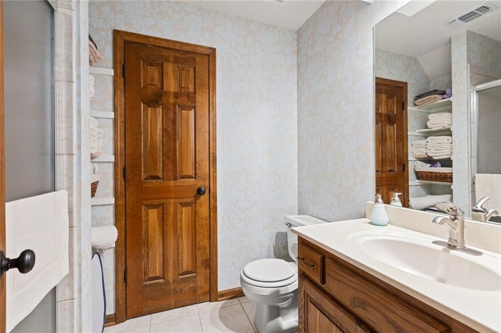 12912 Rosewood Street — photo 42