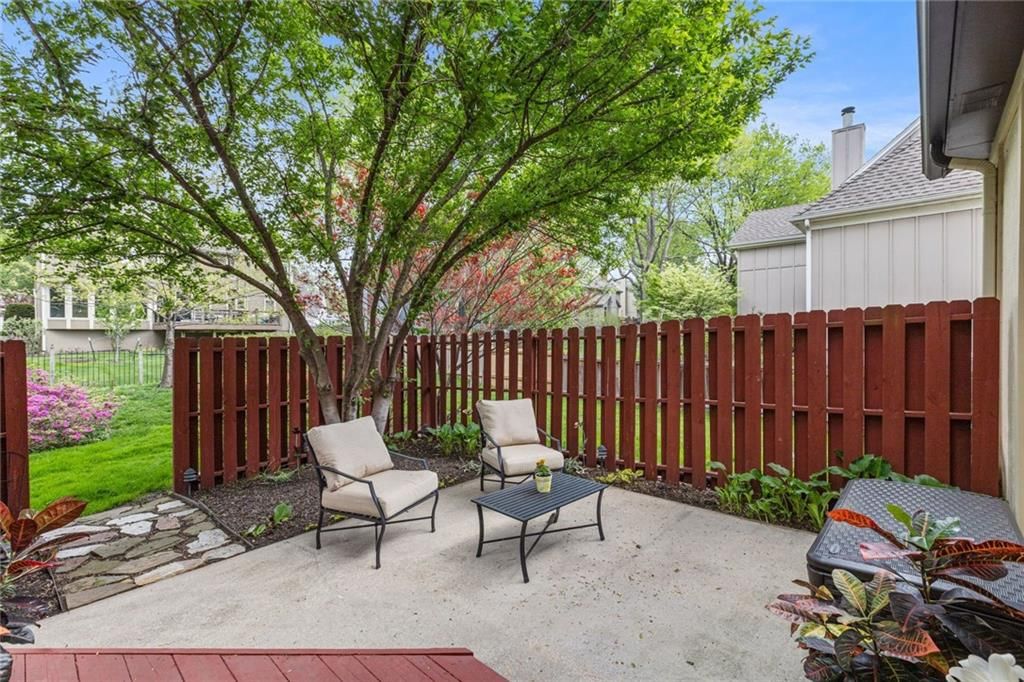 12912 Rosewood Street — photo 48