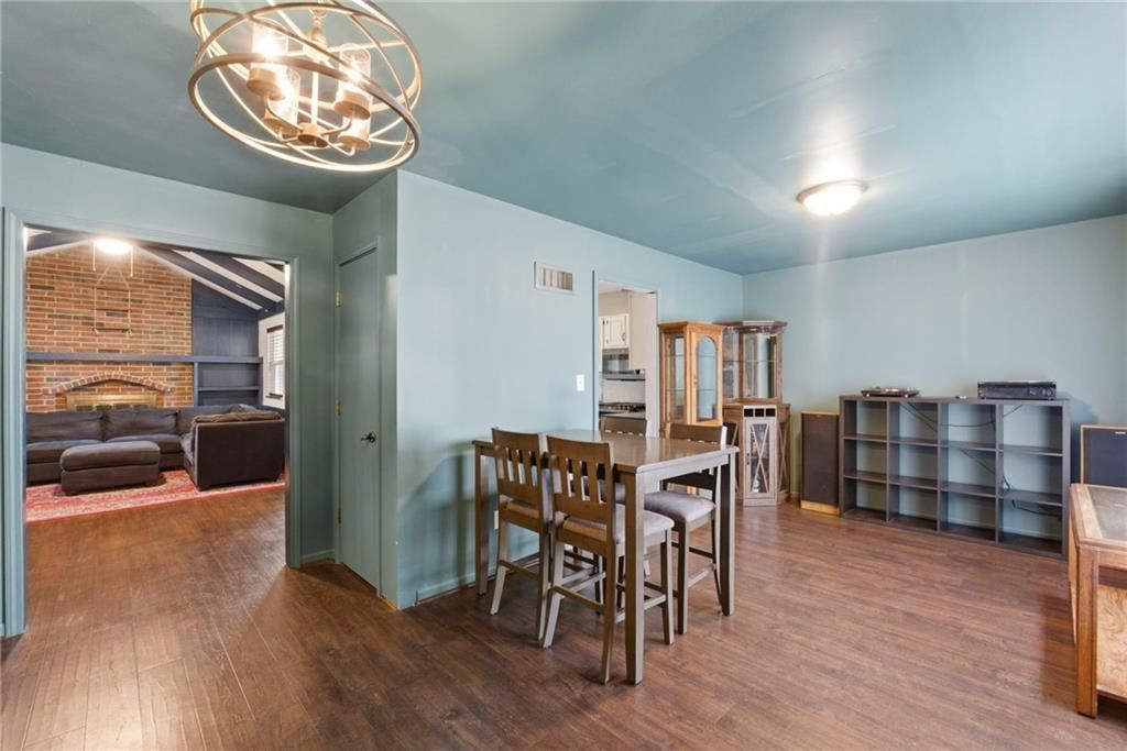516 NE Johnston Drive — photo 3