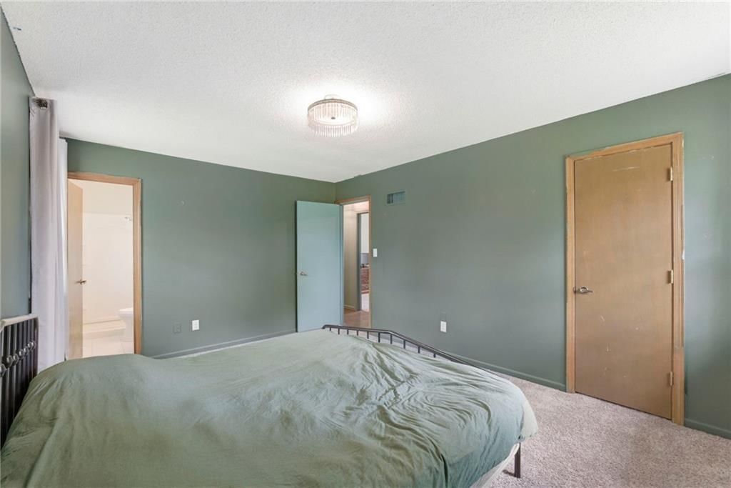 516 NE Johnston Drive — photo 9