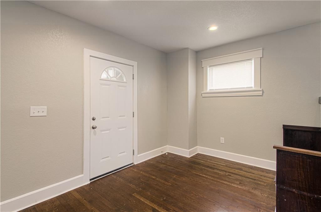 3411 Agnes Avenue — photo 3