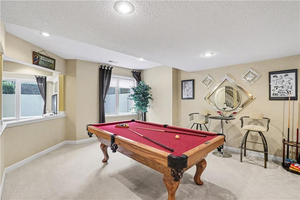 709 NE Lake Pointe Drive — photo 39