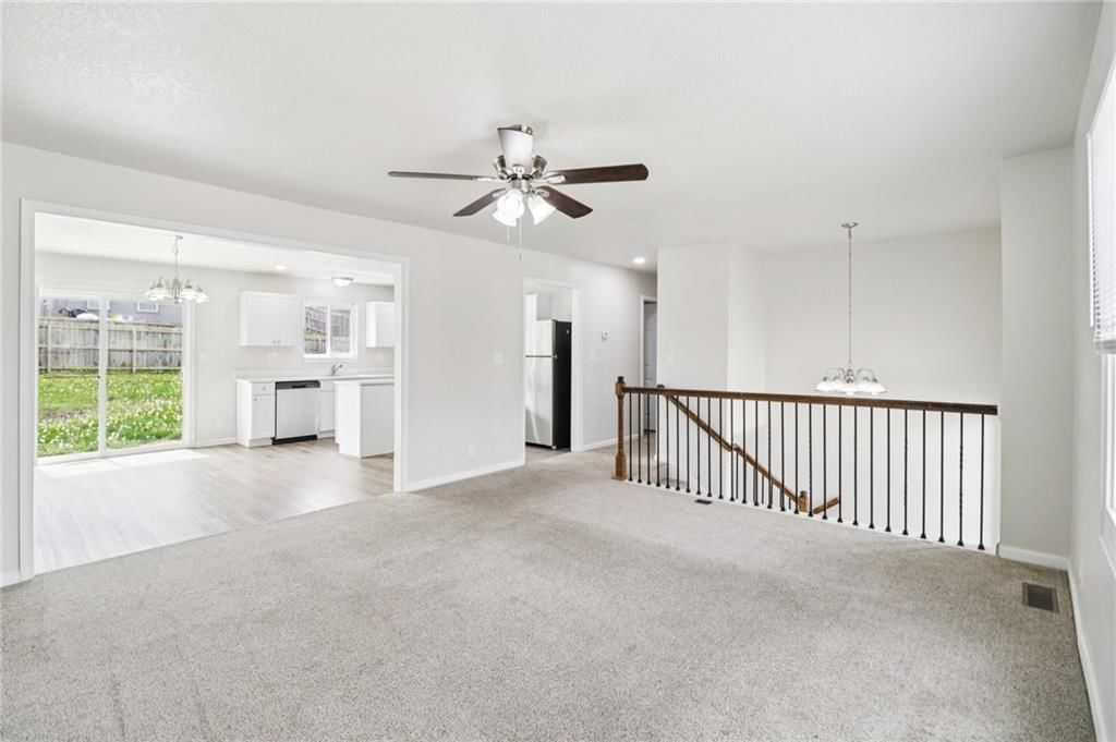 1307 NW Hilltop Lane — photo 15