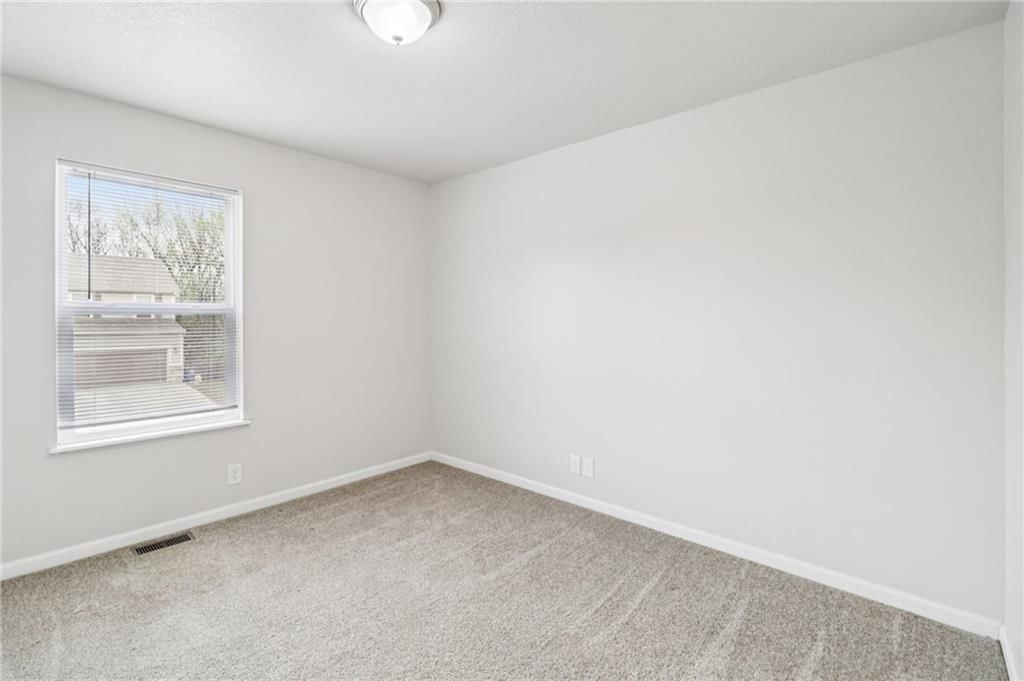 1307 NW Hilltop Lane — photo 25