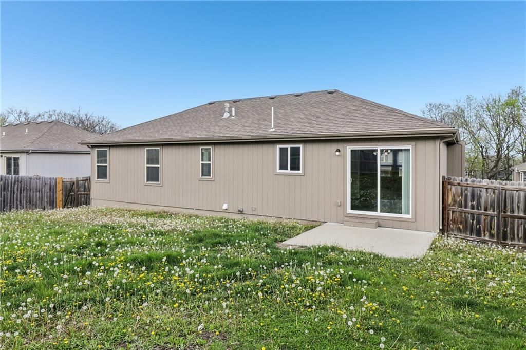 1307 NW Hilltop Lane — photo 37