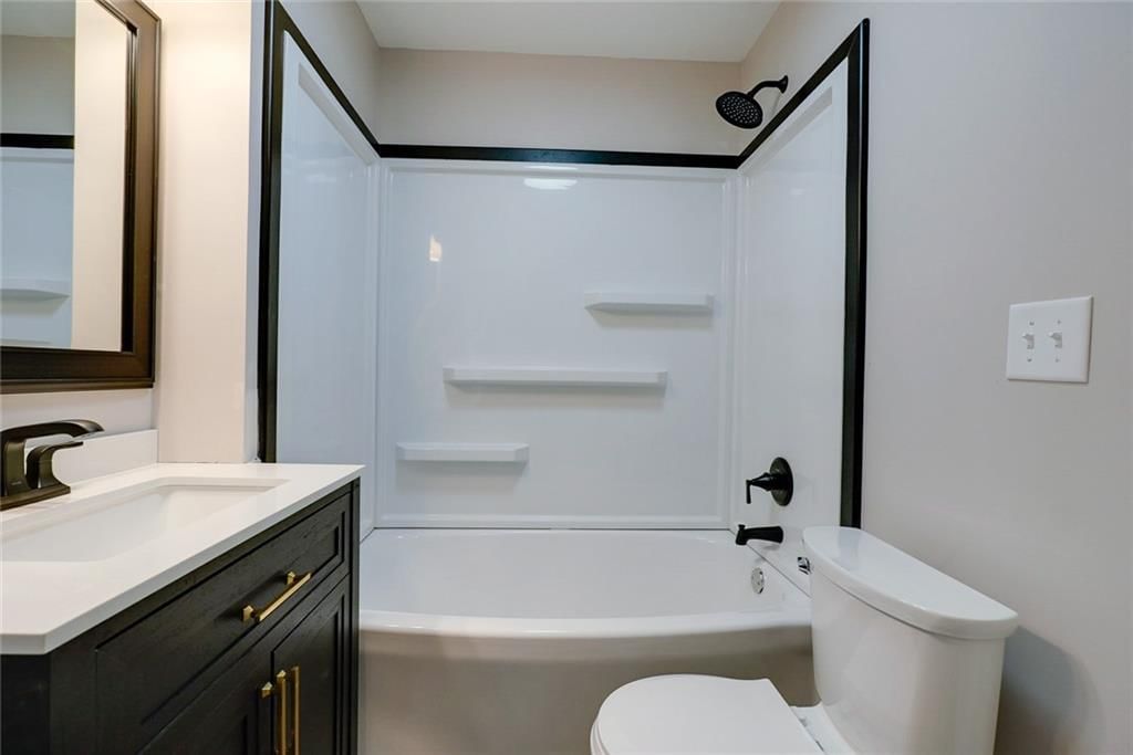 2708 Windsor Avenue — photo 11