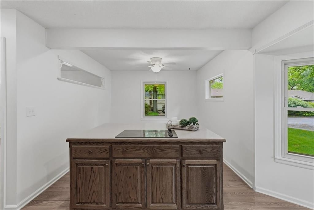 18719 Gateway Drive — photo 13
