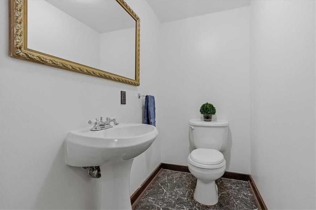 18719 Gateway Drive — photo 38