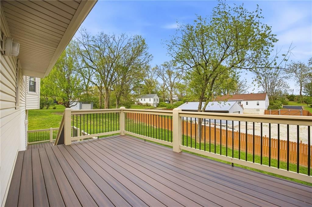 6721 N St Clair Court — photo 9