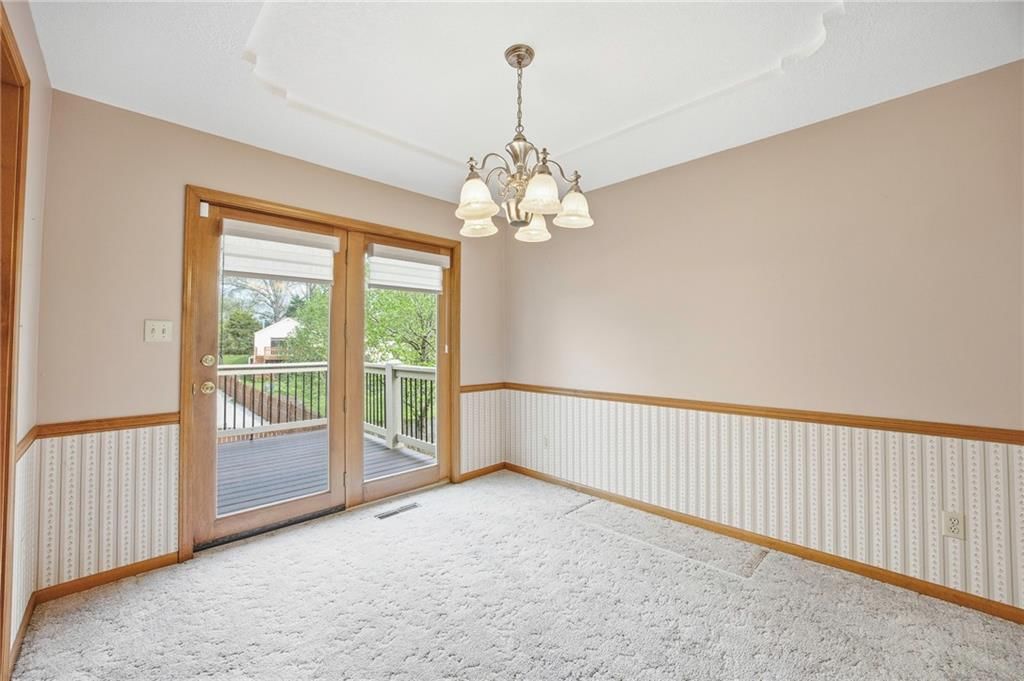 6721 N St Clair Court — photo 16