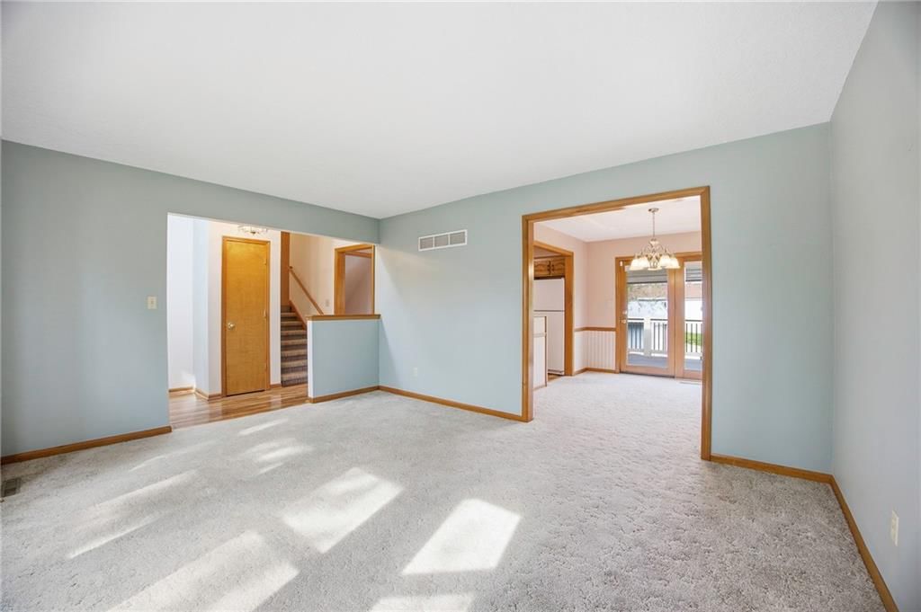 6721 N St Clair Court — photo 17