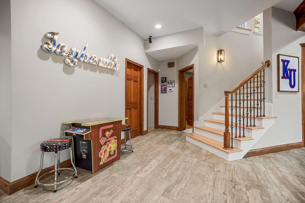 16332 LARSEN Street — photo 28