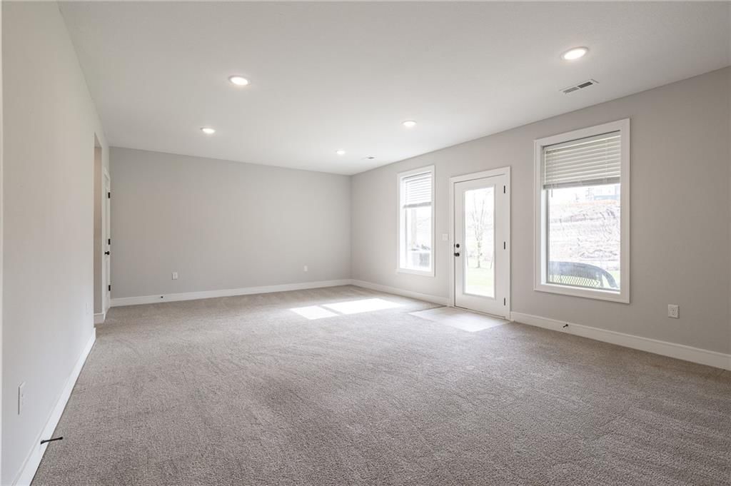 16211 Moon Shot Street — photo 26