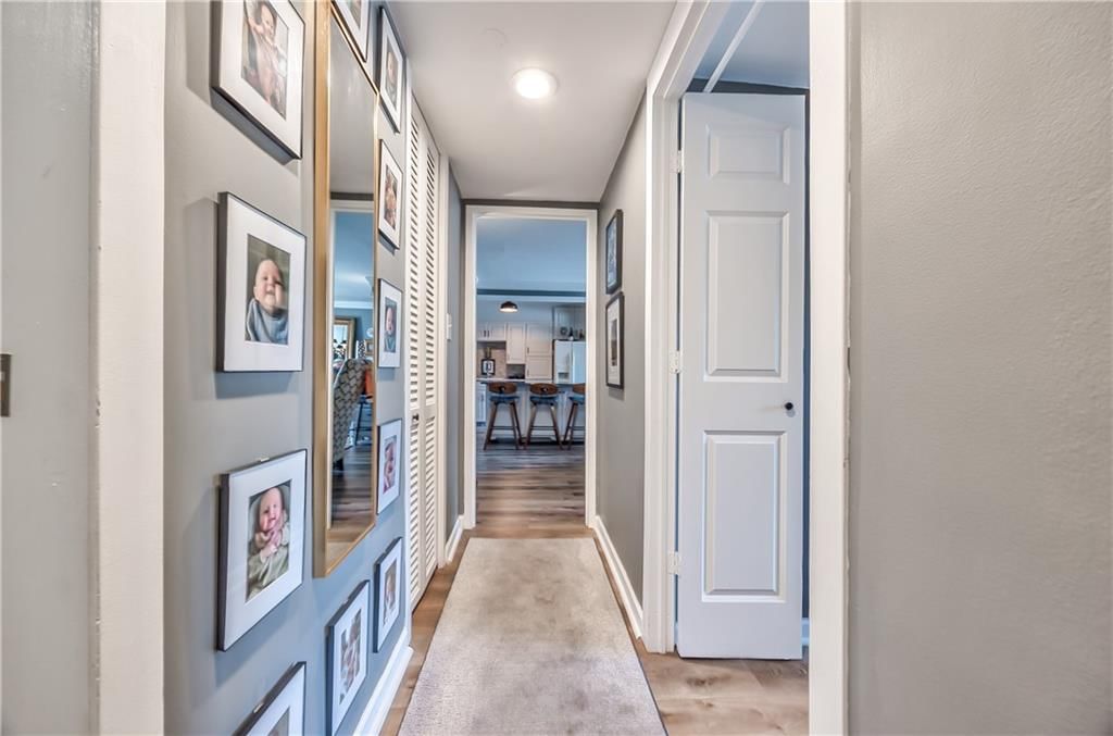 4545 Wornall Road — photo 18