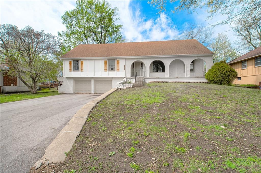 12706 Corrington Avenue — photo 3