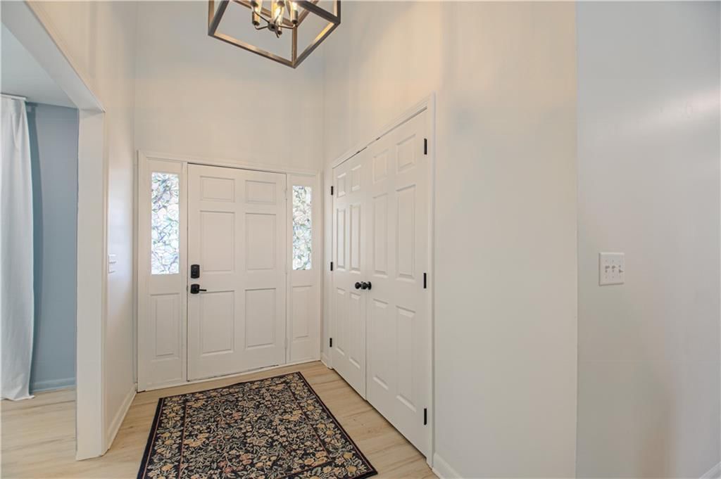 12706 Corrington Avenue — photo 5