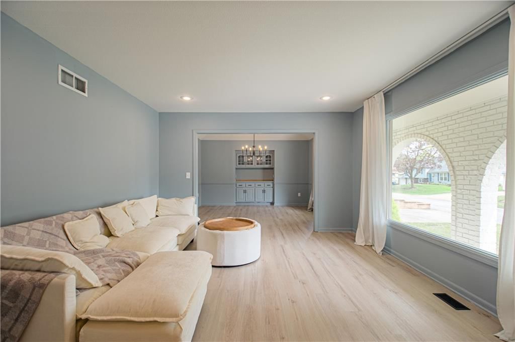 12706 Corrington Avenue — photo 7