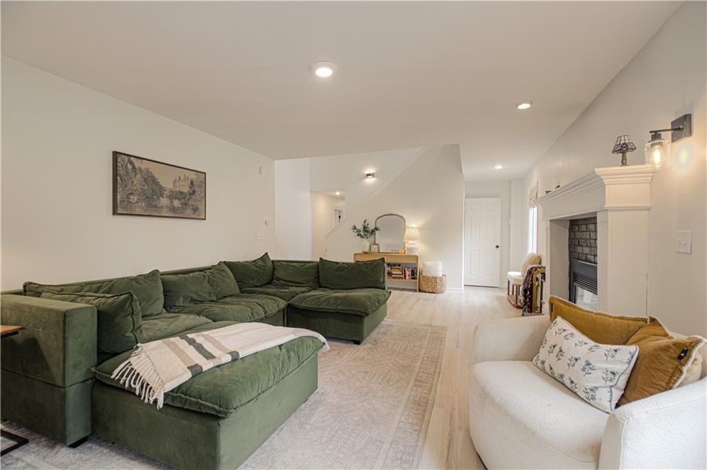 12706 Corrington Avenue — photo 14
