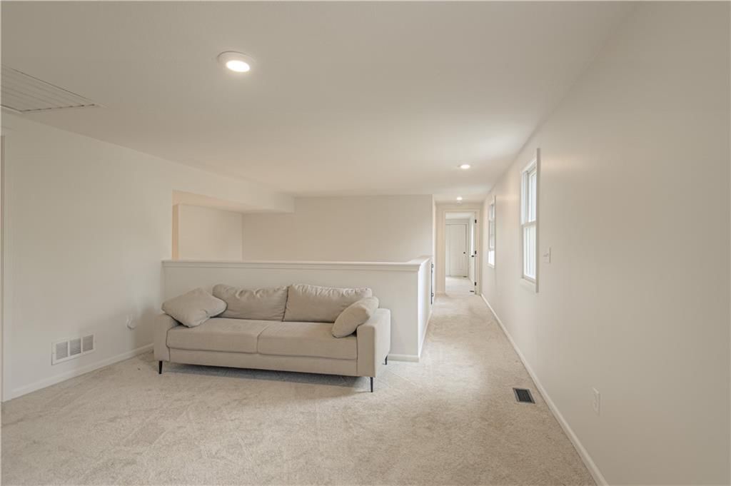12706 Corrington Avenue — photo 31
