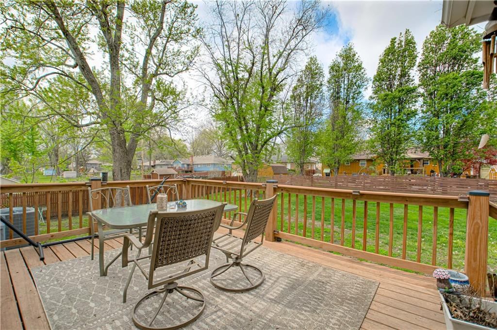 12706 Corrington Avenue — photo 36
