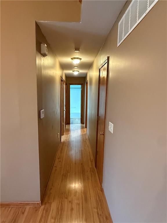 1729 S Maple Street — photo 16