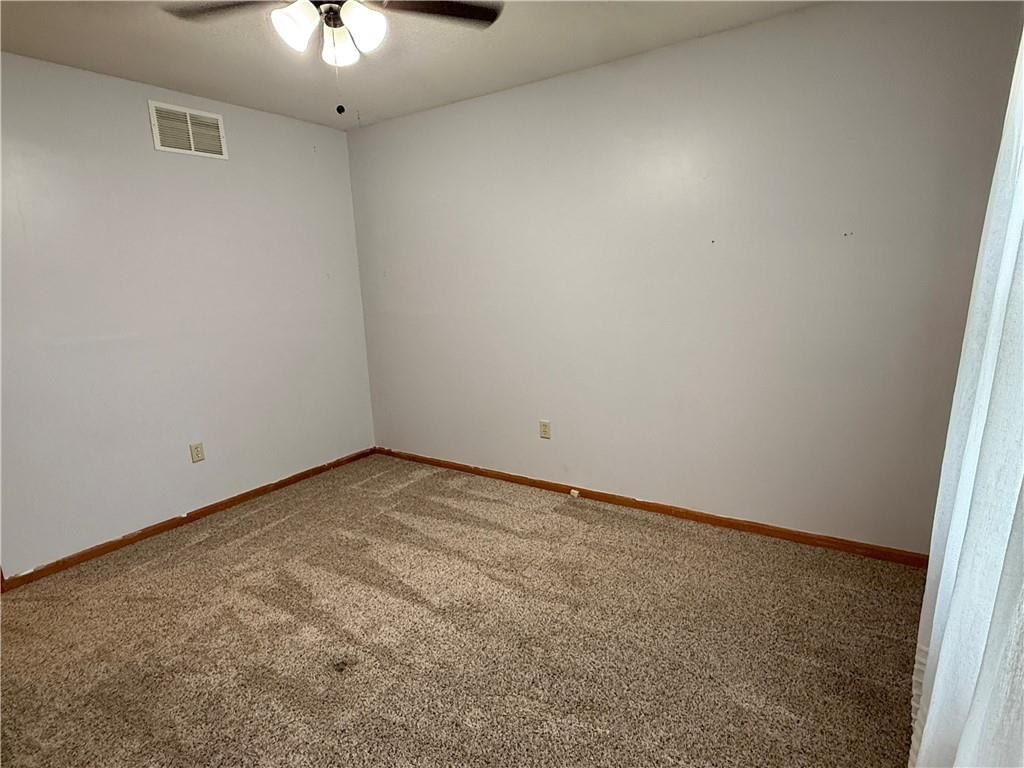 1729 S Maple Street — photo 18